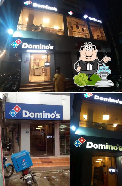 The exterior of Domino's Pizza Panhihati, Kolkata