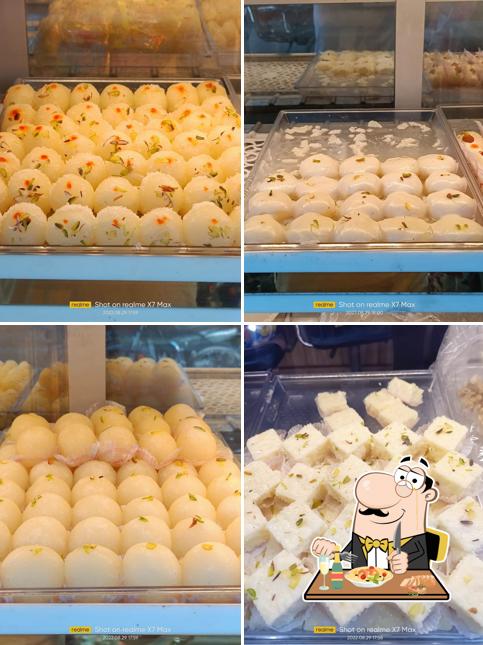 Food at Mayur Sweets