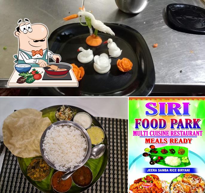 Chicken curry at Siri Food Park Multi Cuisine Restaurant Party Hall, and Siri Caterers & Events