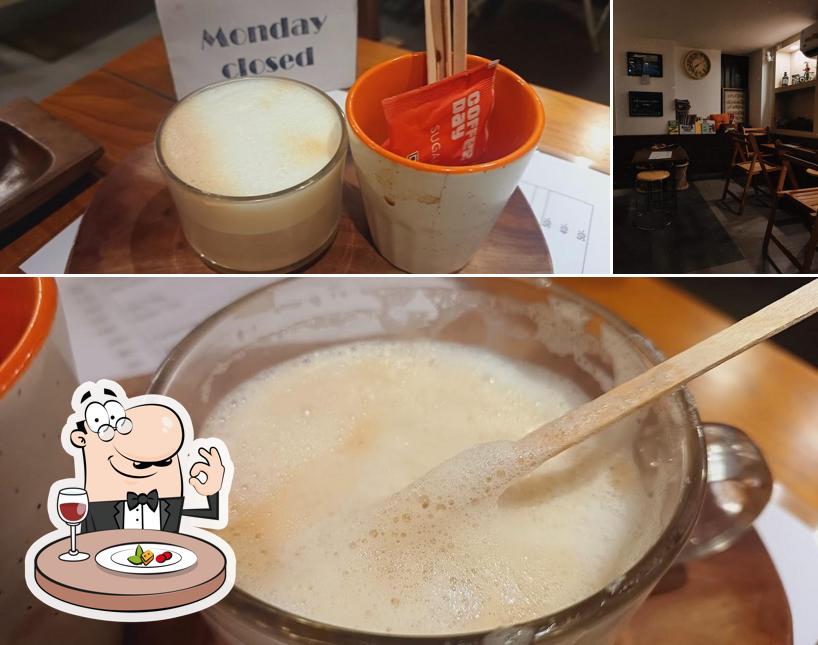 The photo of food and interior at Cafe75