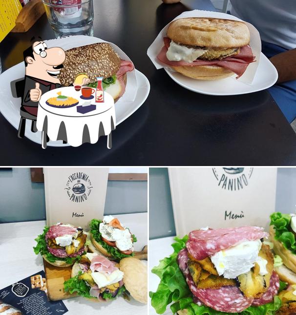 Ordina un hamburger a Accademia del Panino