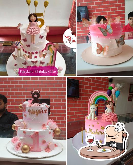 Food at AMAZING BLAZING CAKES