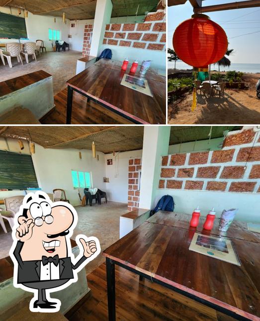 Lazy Beach Cafe Gokarna