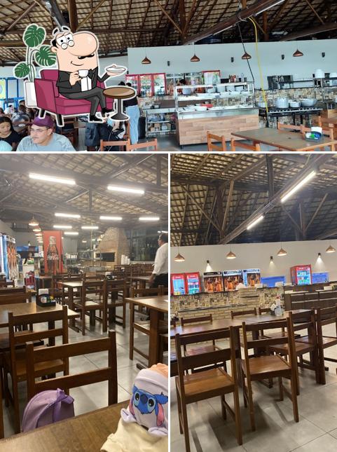 Veja imagens do interior do Thundera Pizza Burguer