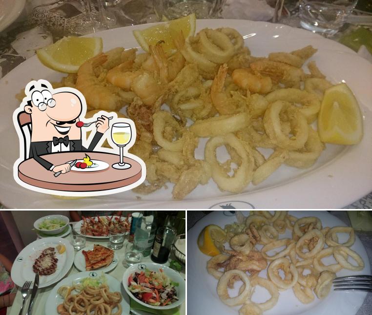 Platti al Ristorante Pizzeria Pellicano