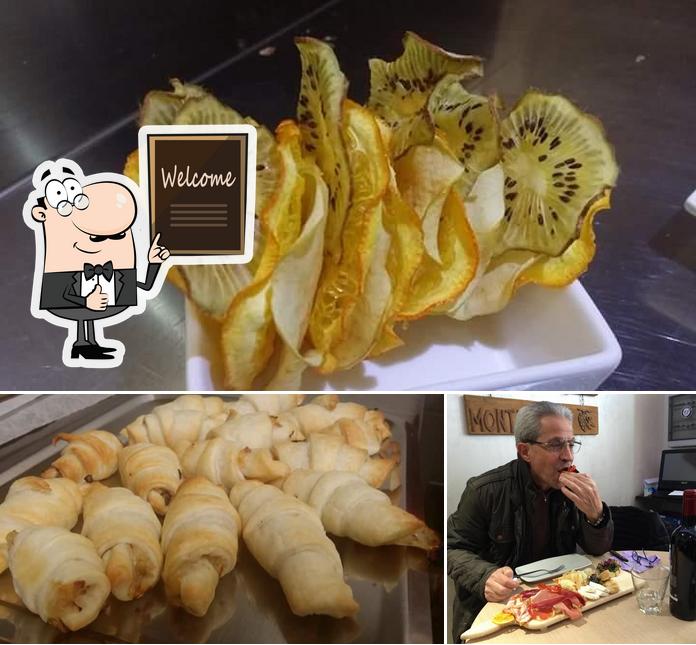 Vedi questa foto di Glam Cafe