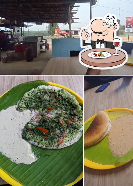 The photo of food and interior at Amrutha Tiffins(Mulbagal dosa)