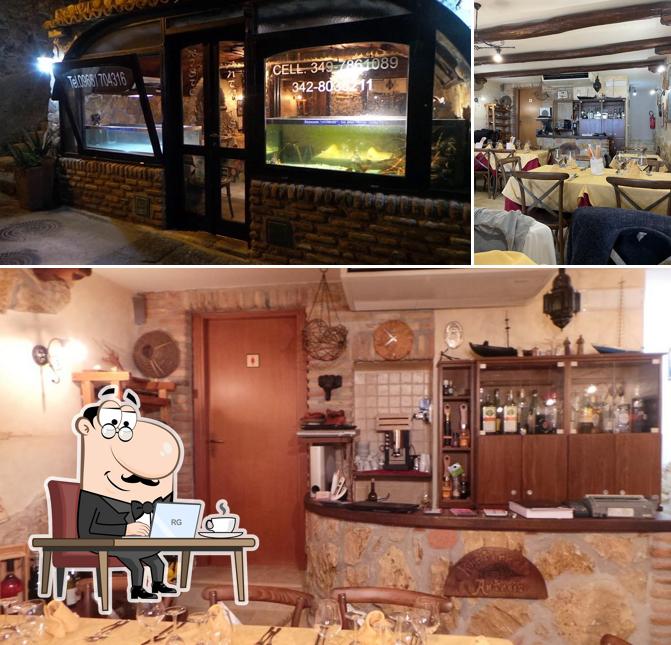 Dai un'occhiata agli interni di Ristorante Antrois