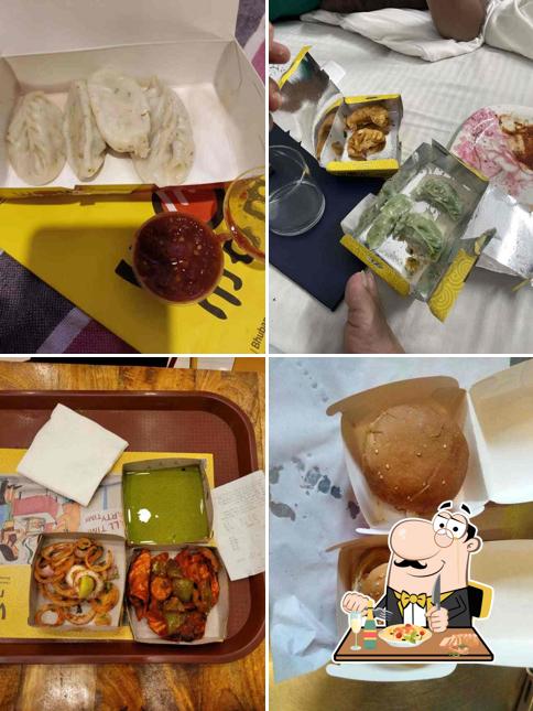 Food at Wow! Momo