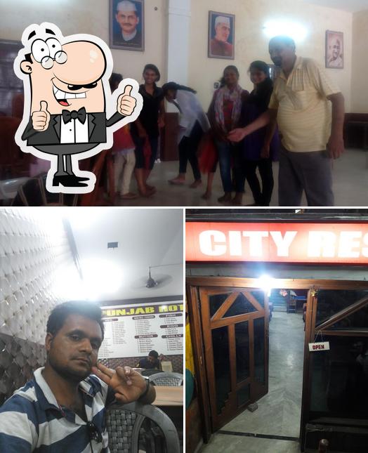 Look at the image of City Restaurant