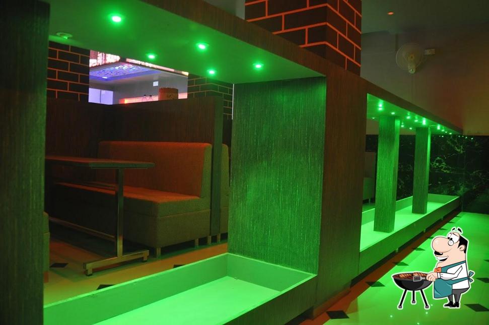 Here's a picture of Hotel Raj International Restaurant