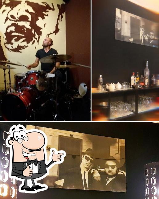 Guarda la foto di Le Ginestre Jazz Club