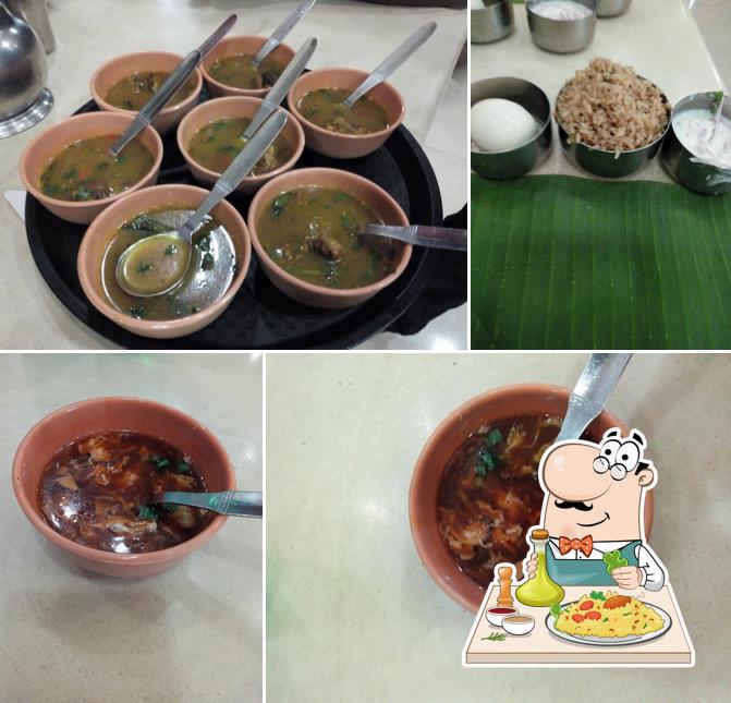 Food at Paarampariyam Unavagam ( Veg )