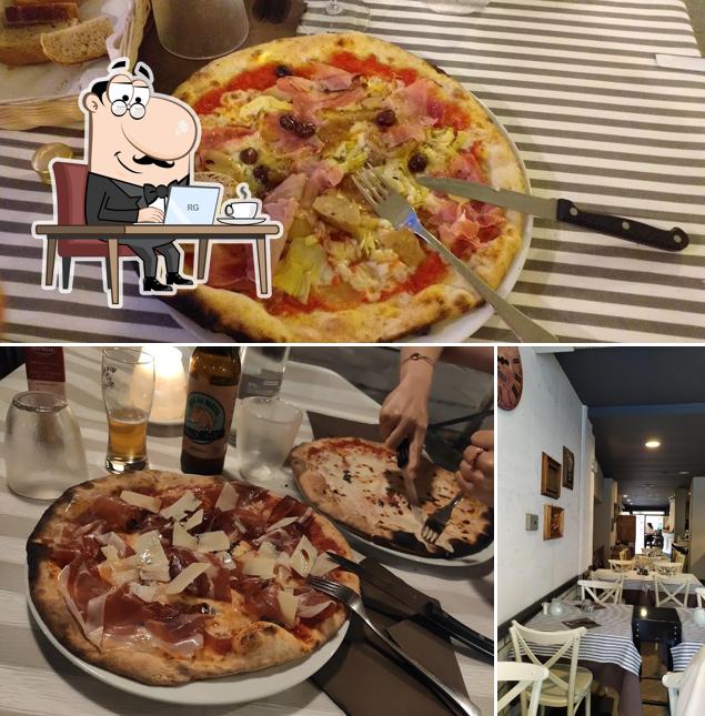 La foto della interni e pizza di Sciamadda