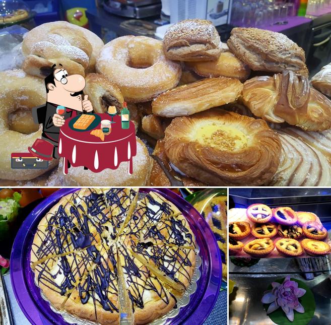 Bar DIAM 80 serve un'ampia selezione di dolci