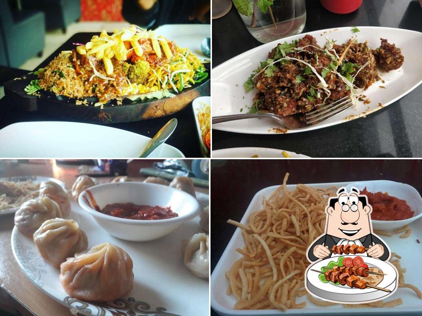 Meals at China Town