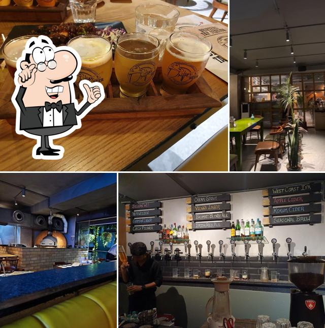 Check out how Drifters Tap Station looks inside