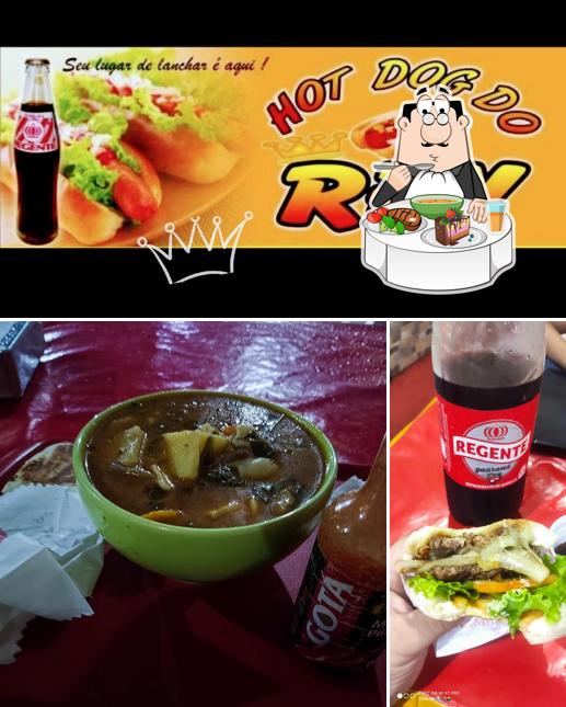 Sopa quente e azeda picante chinesa em Hotdog Do Rey