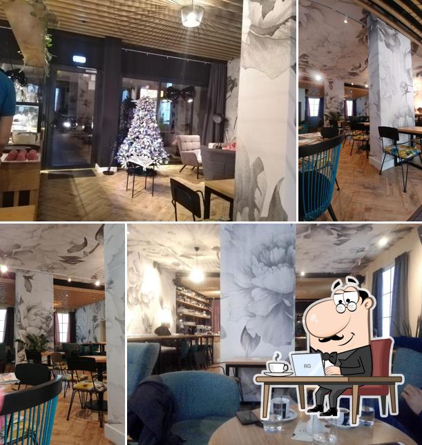 Siediti a un tavolo di Borgo Knedla bar