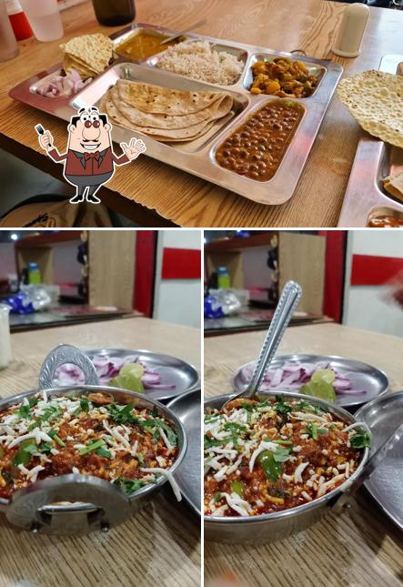 Food at Hari Om Kathiyawadi Restaurant