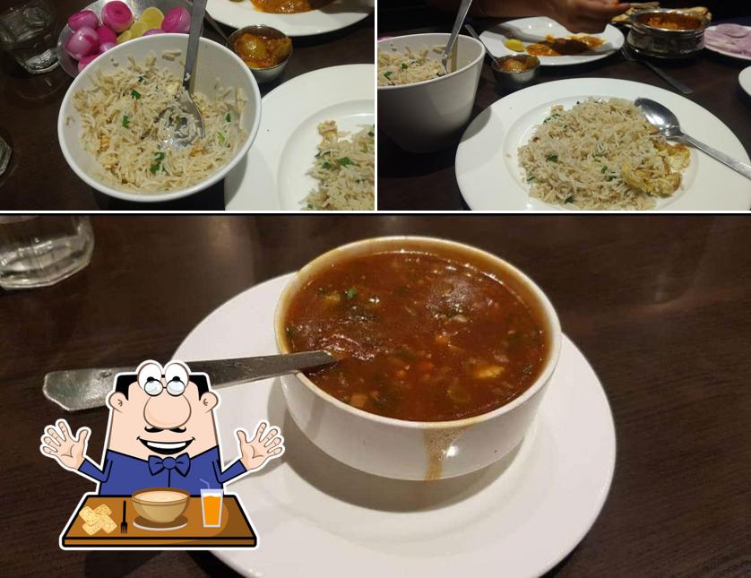 Meals at Jaffer Bhai's Delhi Darbar