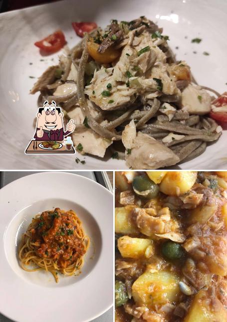 Piatti di carne vengono proposti a LA CORTE