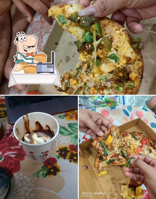 Garlic bread at Cafe Healthy High By Nirula's