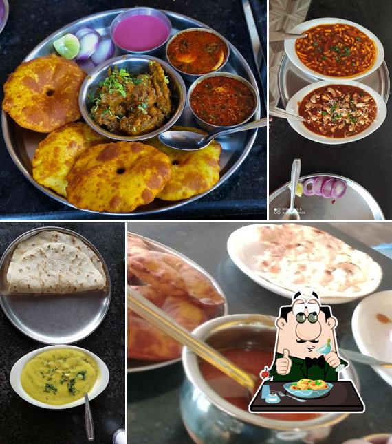 Meals at Nisarg Dhaba mahabaleshwar-pratapgad road haroshi