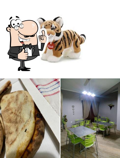 Vedi questa immagine di Pizzeria Tre Archi