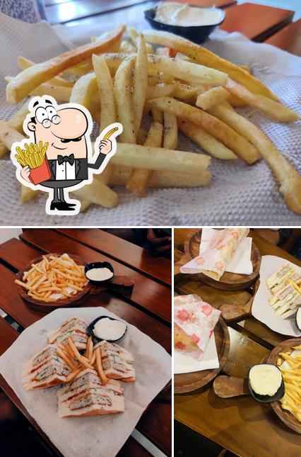 Try out fries at Burger lounge Sulthan bathery