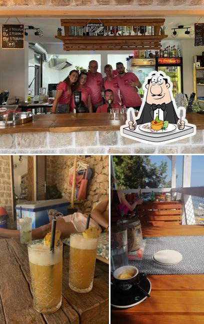 Questa è la foto che presenta la cibo e nozze di Hakuna Matata Beach Bar