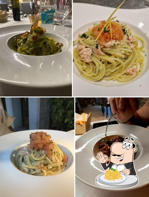 Spaghetti alla carbonara al Ristorante Grotta del Cervo