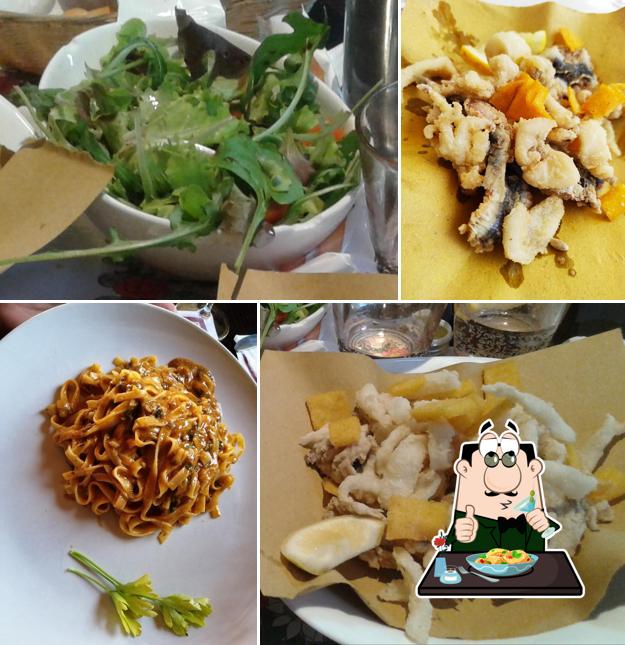 Cibo al Ristorante Via delle botteghe 33