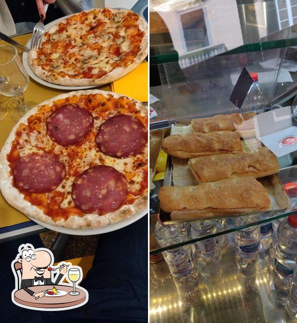 Cibo al Caffè Britannia Pisa