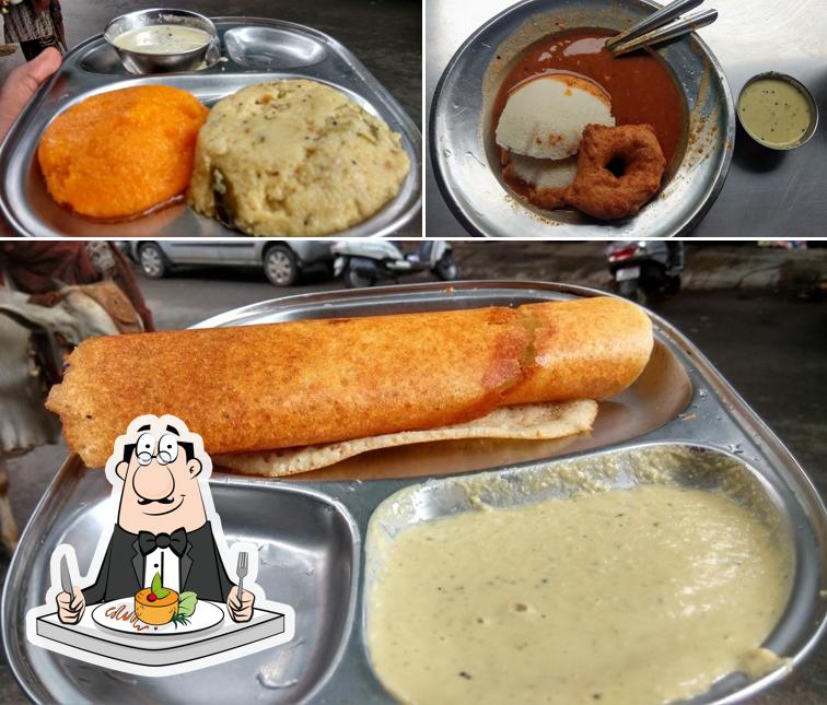 Food at Shankara Narayana Refreshments (S. N. Refreshments)