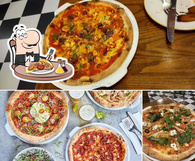 At Jamie Oliver's Pizzeria, you can order pizza