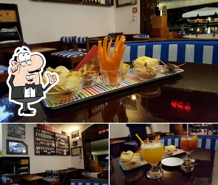 Tra le varie cose da Portofino Bistrot si possono trovare la interni e cibo
