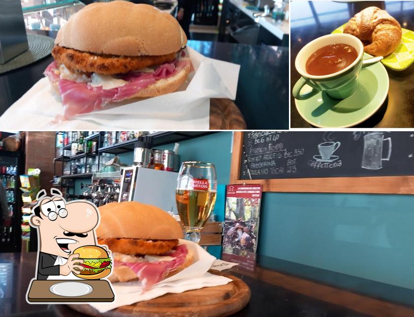 Prova un hamburger a BAR TONY