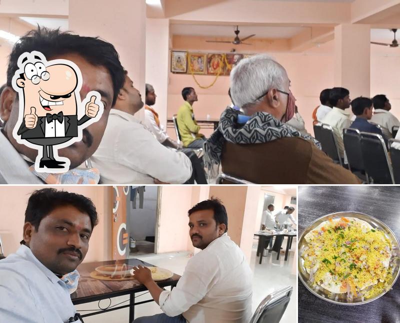 Here's a photo of Shiv Lunch Home