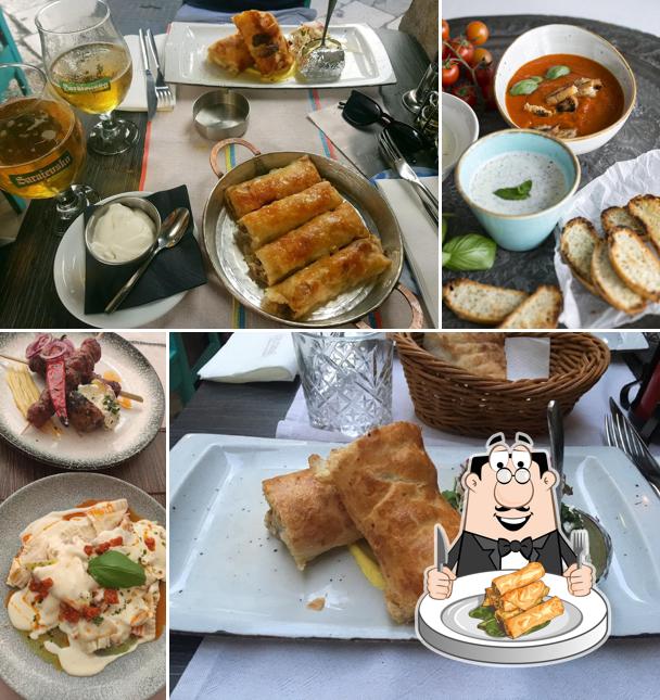 Involtini primavera al Taj Mahal Old Town