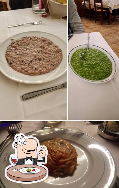 Cibo al Trattoria Capucci