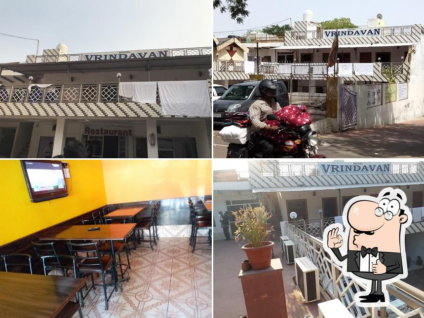 Hotel Vrindavan & Kanha Restaurant photo