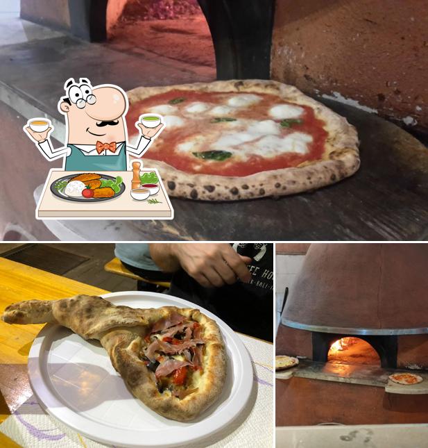 Platti al Pizzeria Napolimania