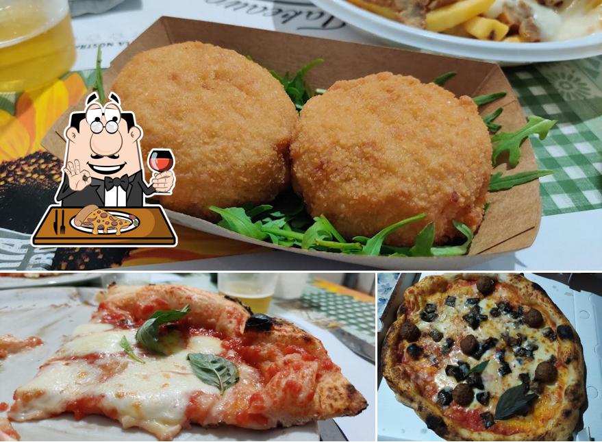 Ordina tra le molte varianti di pizza