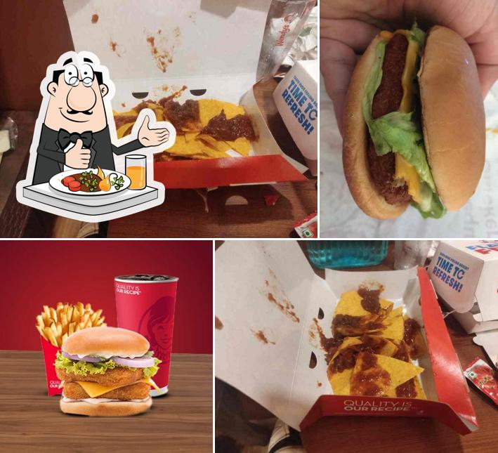 Food at Wendy's Burgers