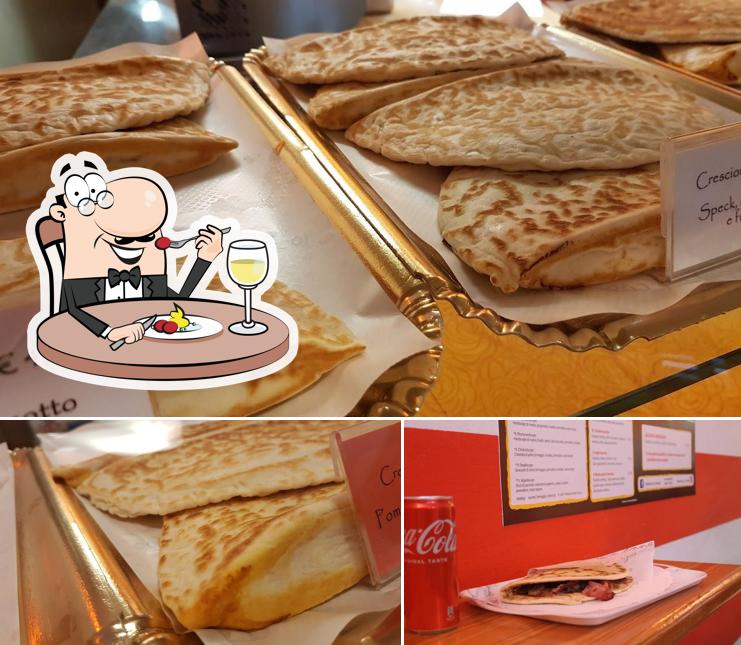 Platti al Piadineria La Posada