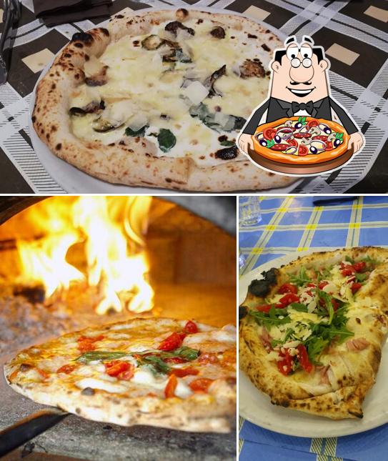 Scegli tra le molte varianti di pizza