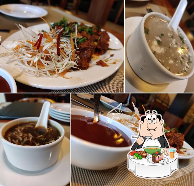 Hot and sour soup at Desi Drool - Gold