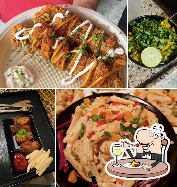 Food at Fairy lights cafe