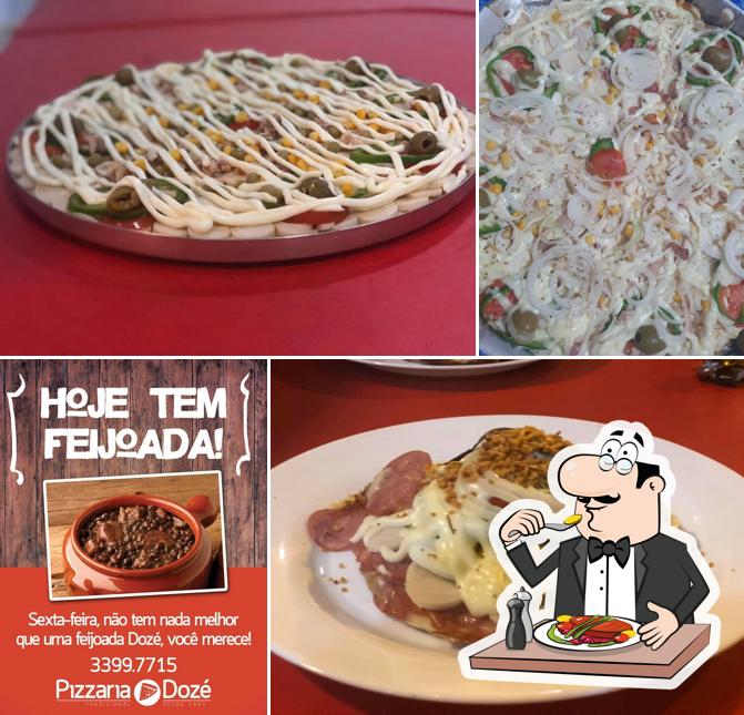 Comida em Pizzaria Dozé